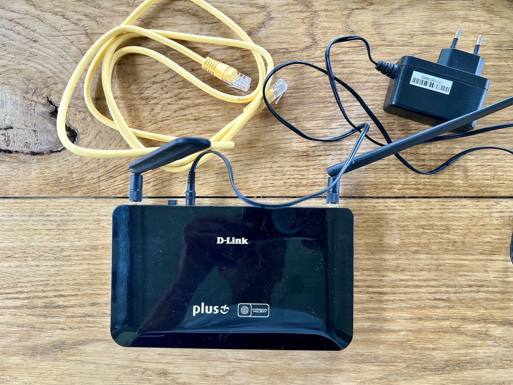 Router Wi-Fi d-link 3G/4G LTE DWR-921E