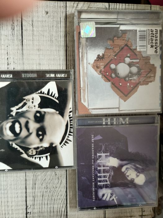 Zestaw CD him skunk massive attack
