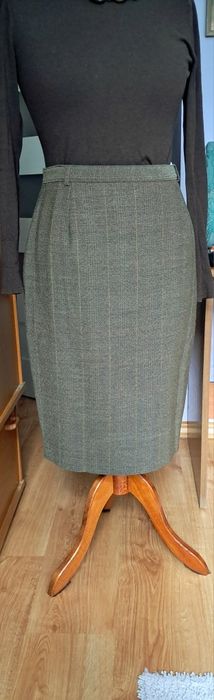 Jesienna wyprzedaż. Spódniczka firmy Your Sixth Sense.