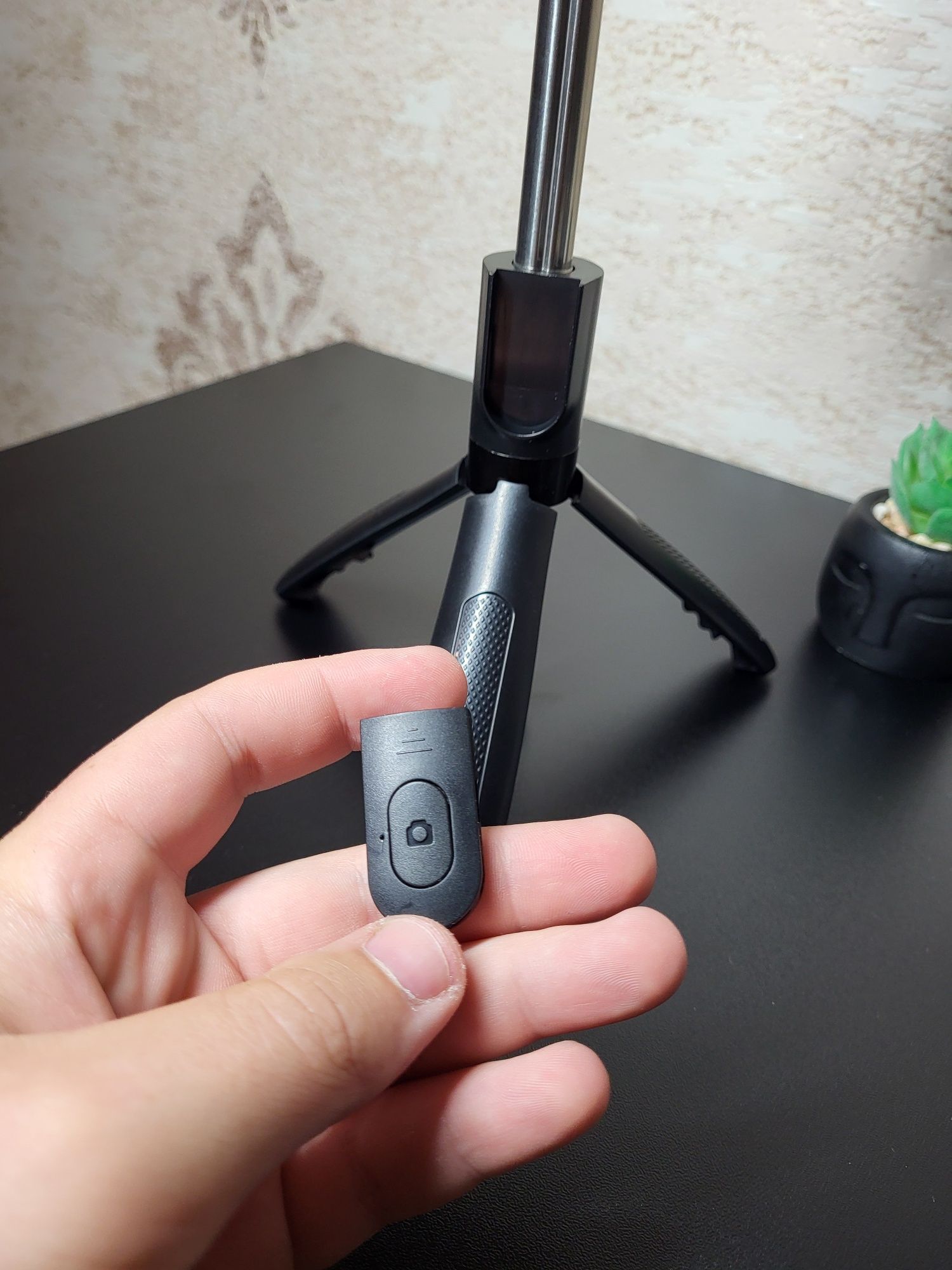 Міні штатив з Bluetooth мультом