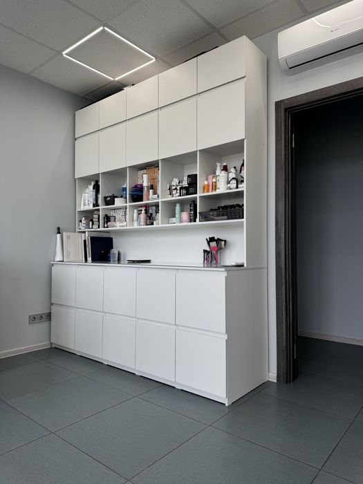 Аренда парикмахерского кресла / Оренда перукарського крісла. Є генірат