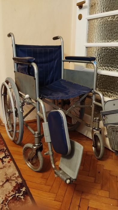 Składany wózek inwalidzki rehabilitacyjny dla ciężkich