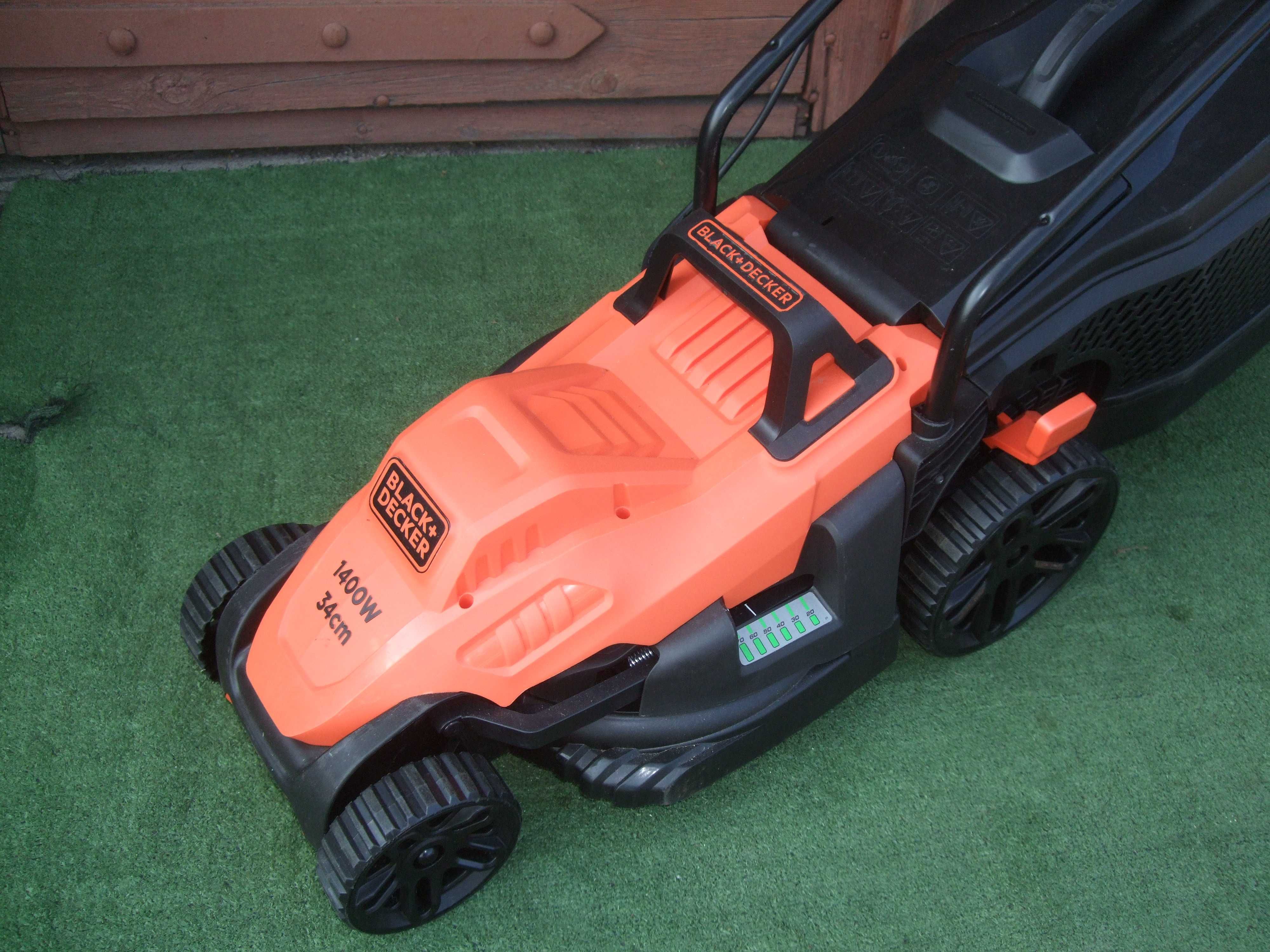 KOSIARKA Elektryczna BLACK & DECKER 1400W 34 cm Jak nowa. Super Stan.