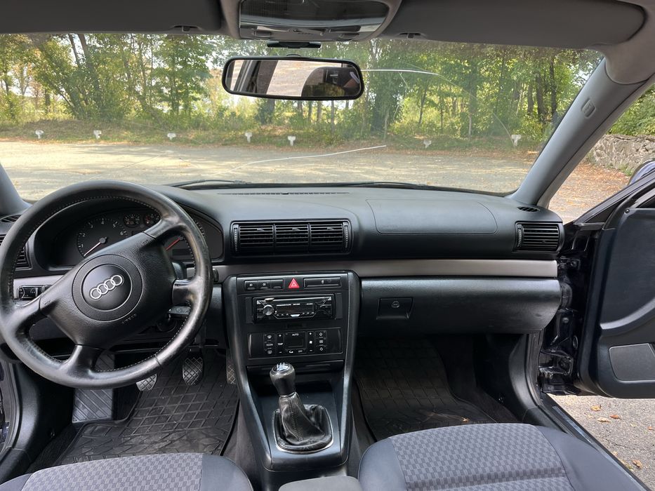 Audi a4 b5 1.6 газ бенз 2000р
