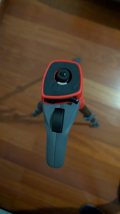 Tripé Manfrotto e bolsa