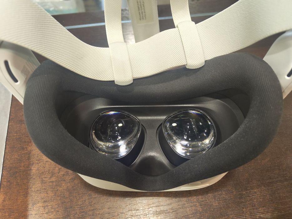 Gogle OCULUS Meta Quest 3S 128GB Gogle VR + akcesoria