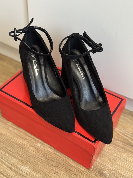 Туфлі Kanuchun 38