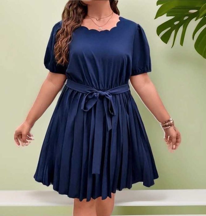 Nowa sukienka z plisowanym dołem Shein Curve r.2XL