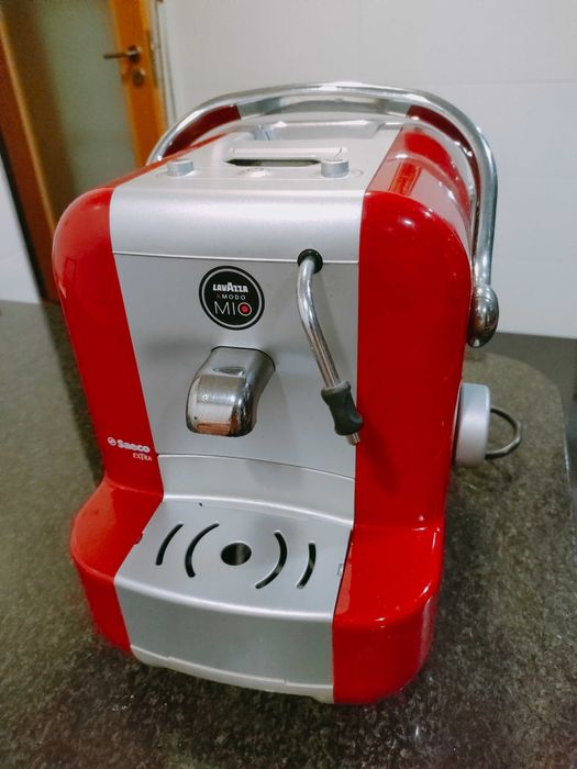 Máquina cafe Lavaza