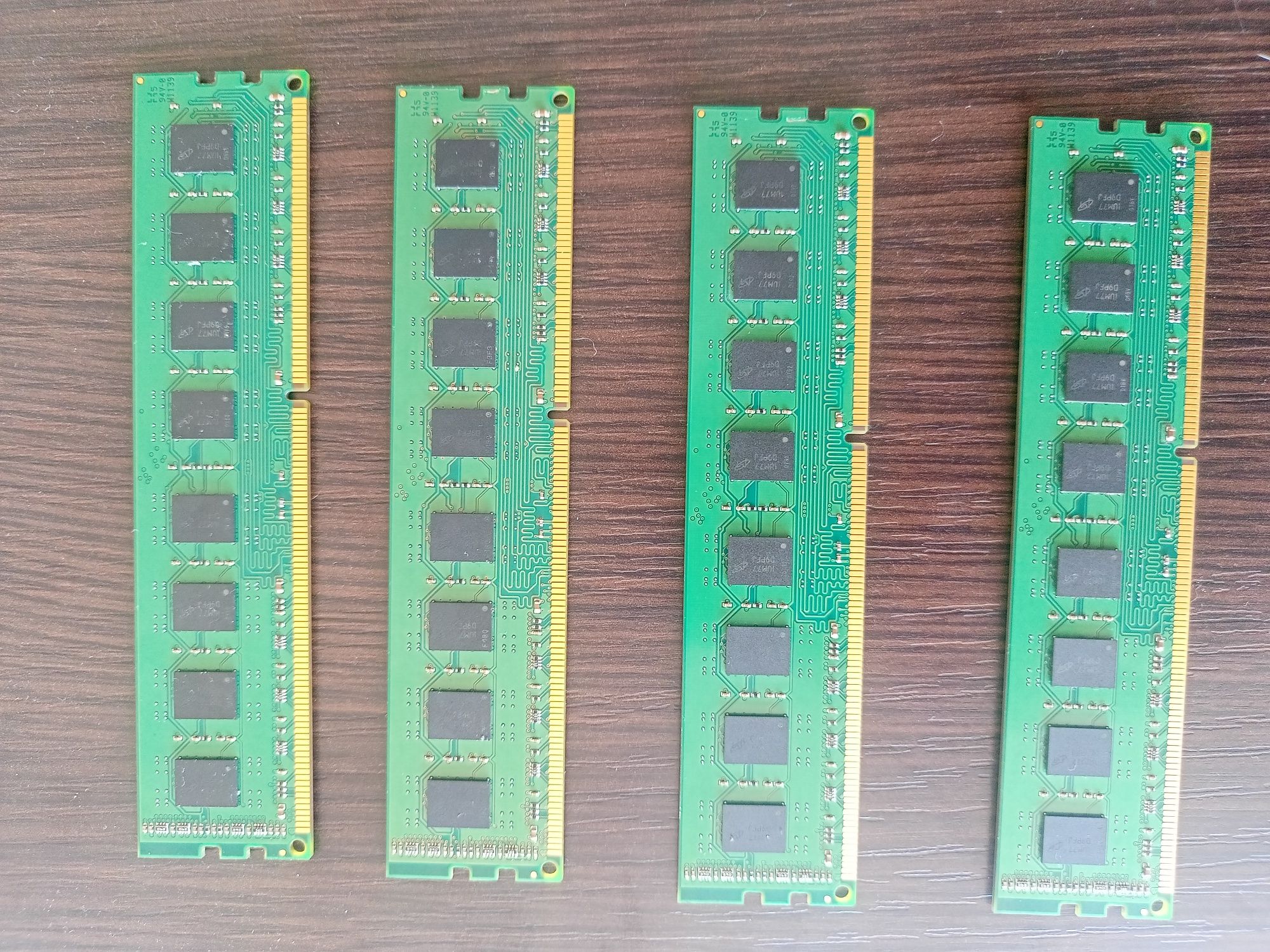 ОЗУ, DDR 3, 4 планки, кожна по 4 GB, 1600 MHZ