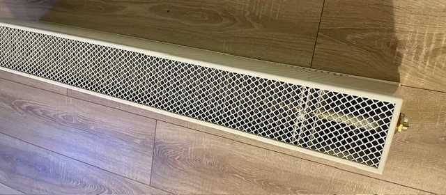 Grzejnik Regulus E-vent do pomp ciepła 30x100cm 690W