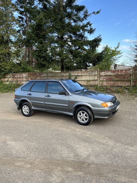 Ваз Лада 2114 гарний стан 2012 рік бенз/газ