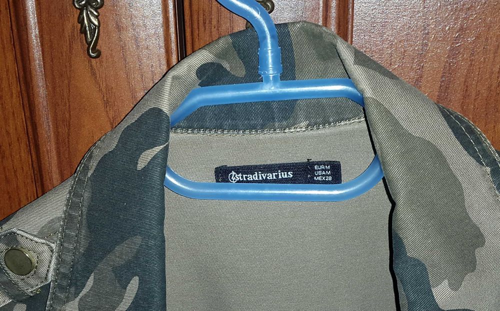 Куртка женская от Stradivarius, 100% коттон