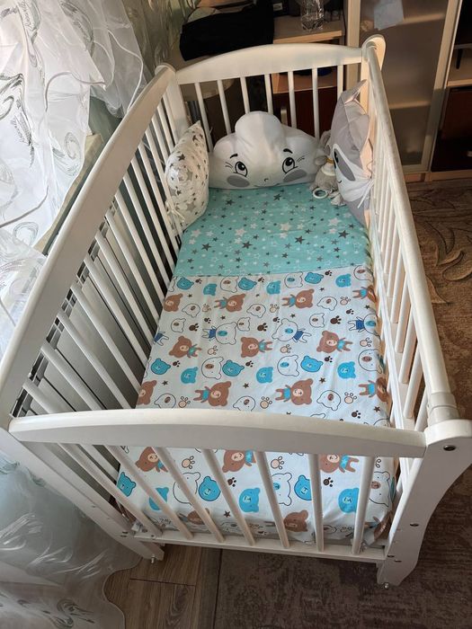 Продам дитяче ліжечко з матрацом