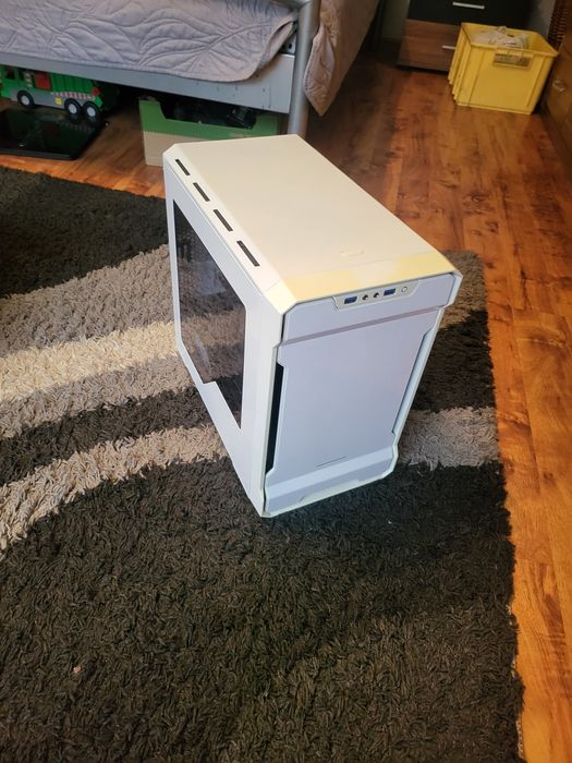 Komputer do gier i5 16gb 256ssd ati radeon wifi do gier