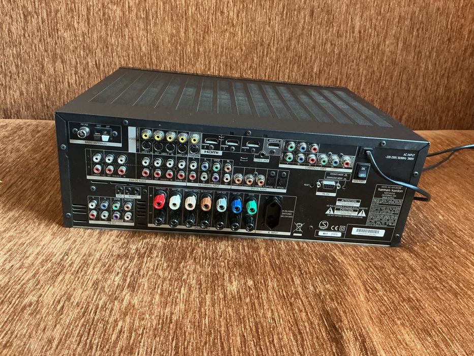 Amplituner Harman Kardon AVR 255