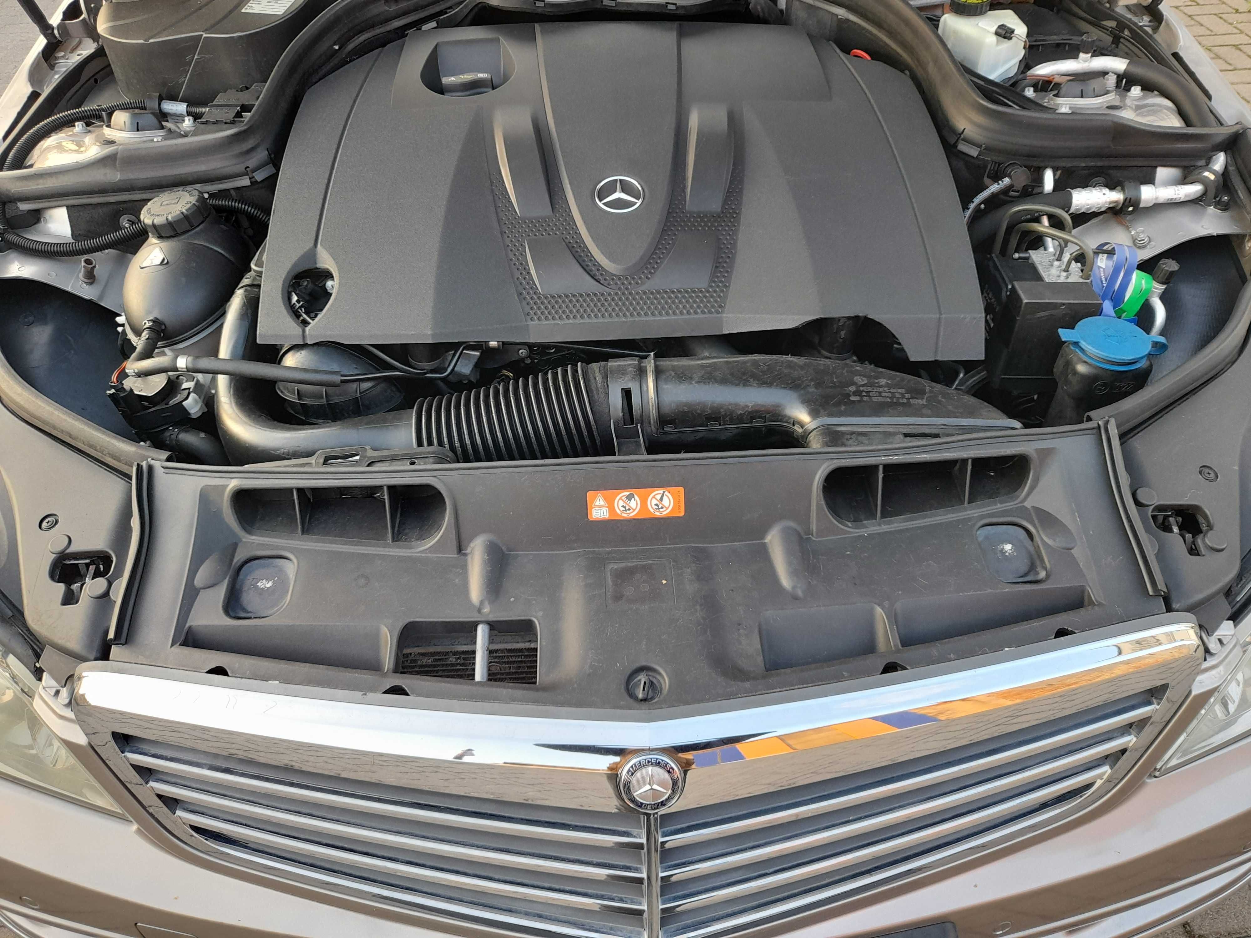 Mercedes C200 2.2CDI 136KM W204 zarejestrowany ważne opłaty OM646