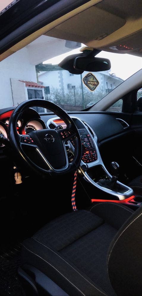 Astra J GTC 1.7 130cv