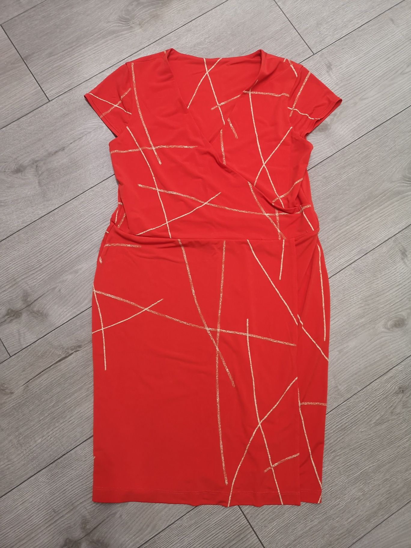 Czerwona sukienka S/M