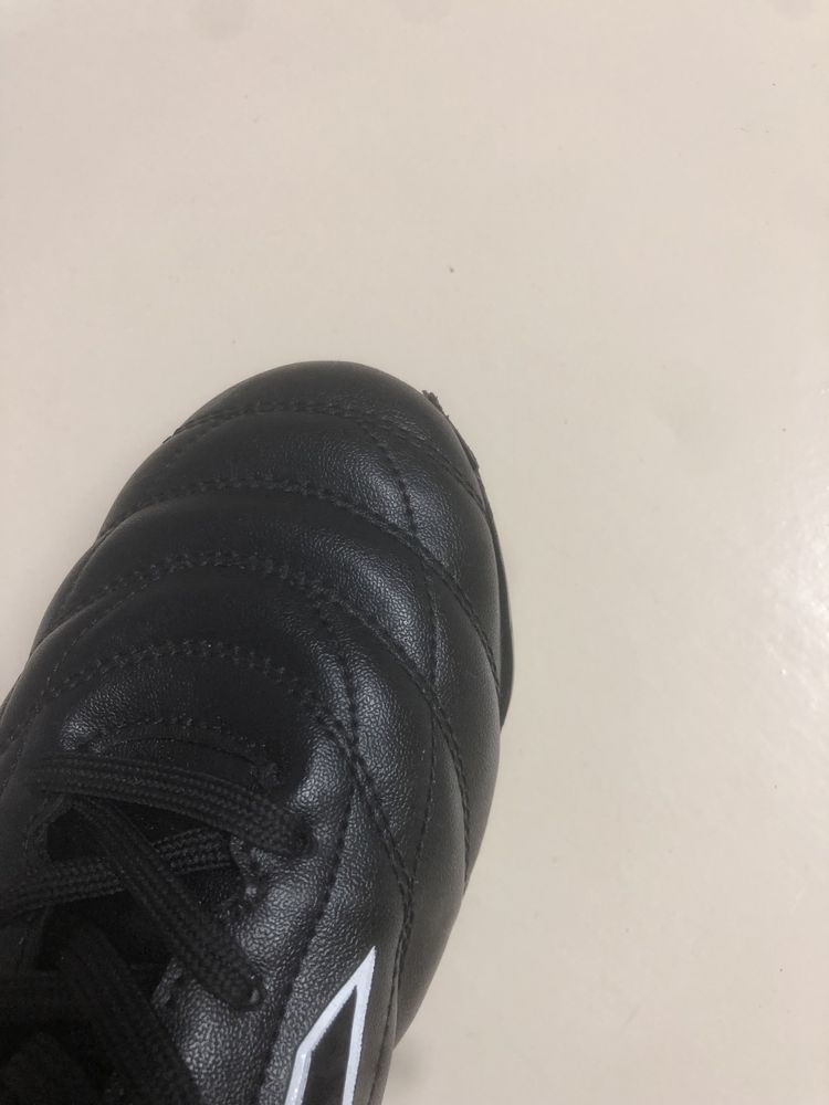Chuteiras da Joma Como Novas