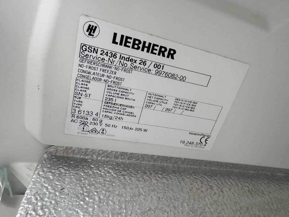 Морозильна камера Liebherr nofrost 235 L