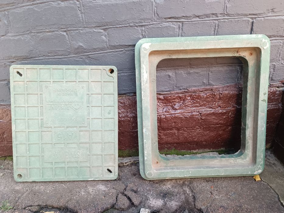 Люк квадратний 40/45