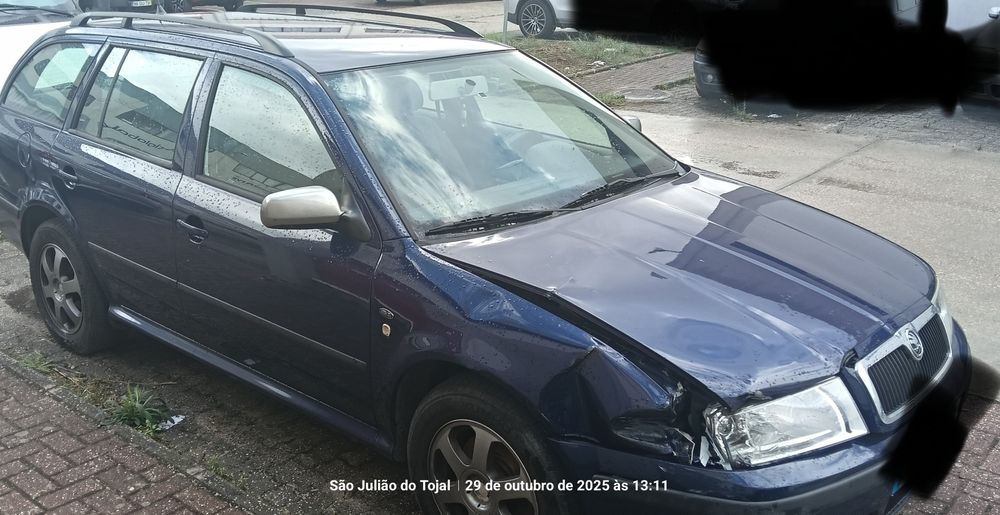 Skoda Octavia 1.9 circulavel(acidentado)