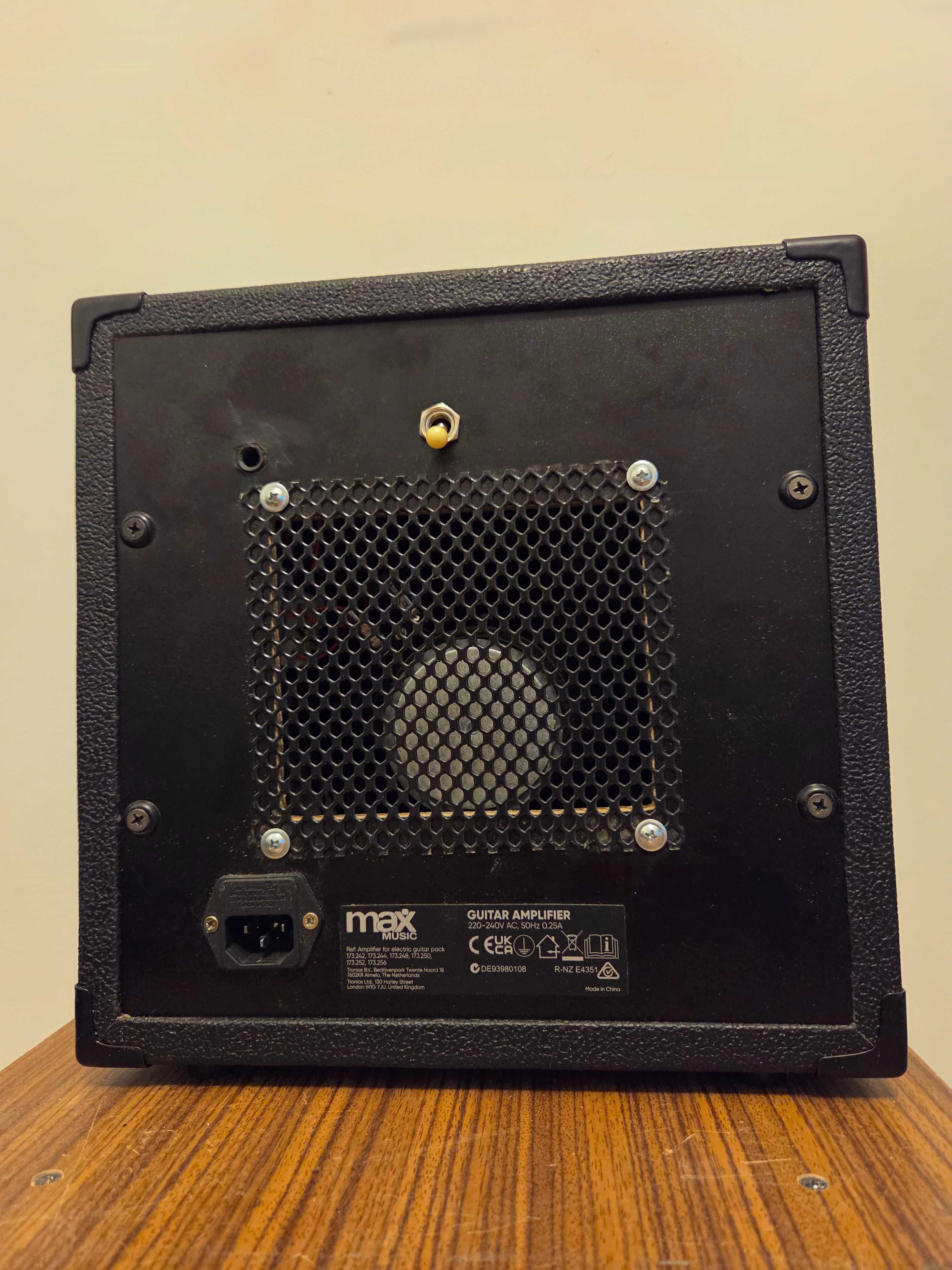 Wzmacniacz gitarowy GIGKit 40W Max