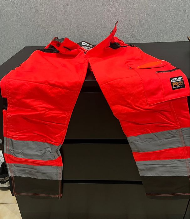 Conjunto timberland (2 calças 1 casaco)