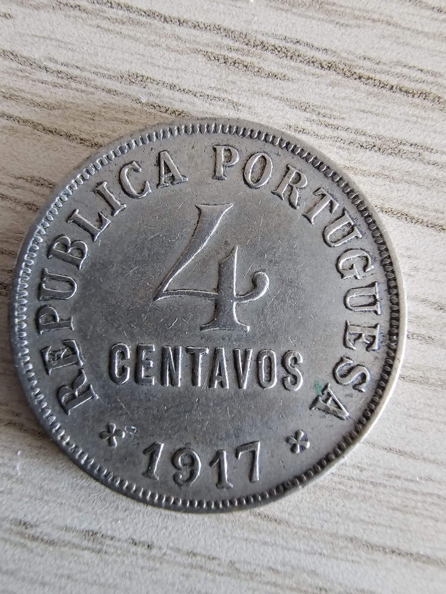 Moedas 4 centavos 1917 e 1919