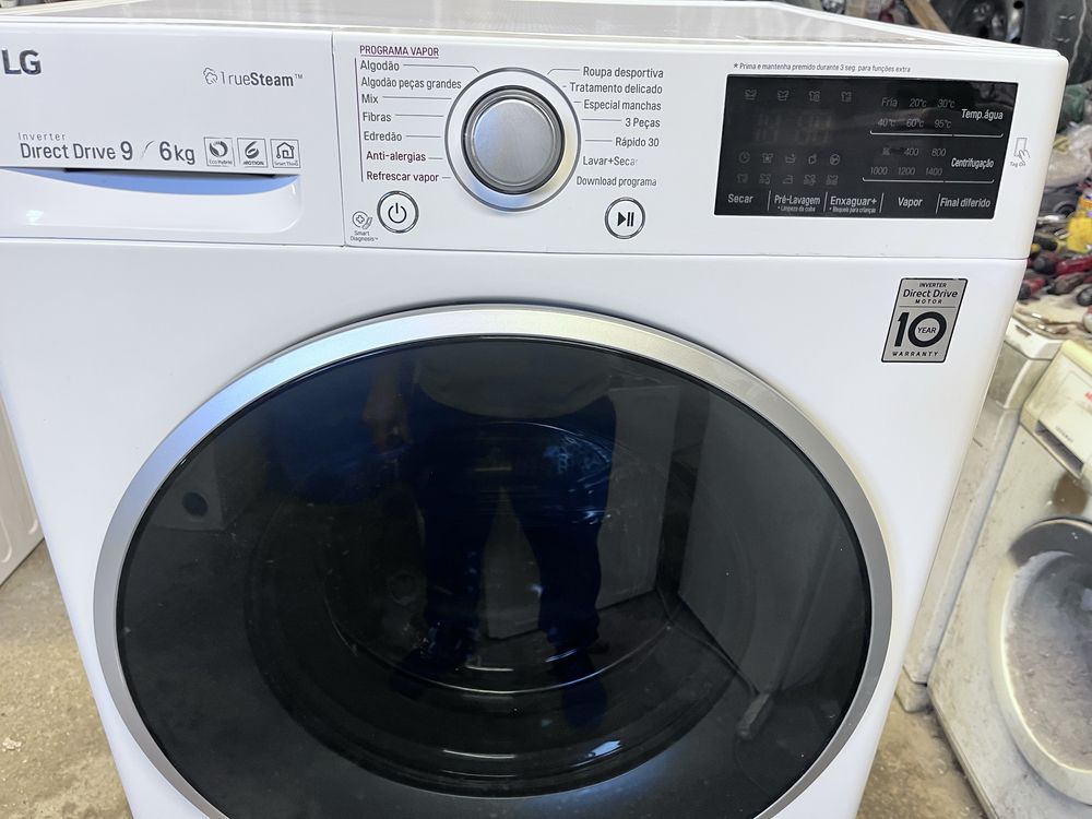 Maquina de lavar e secar roupa LG