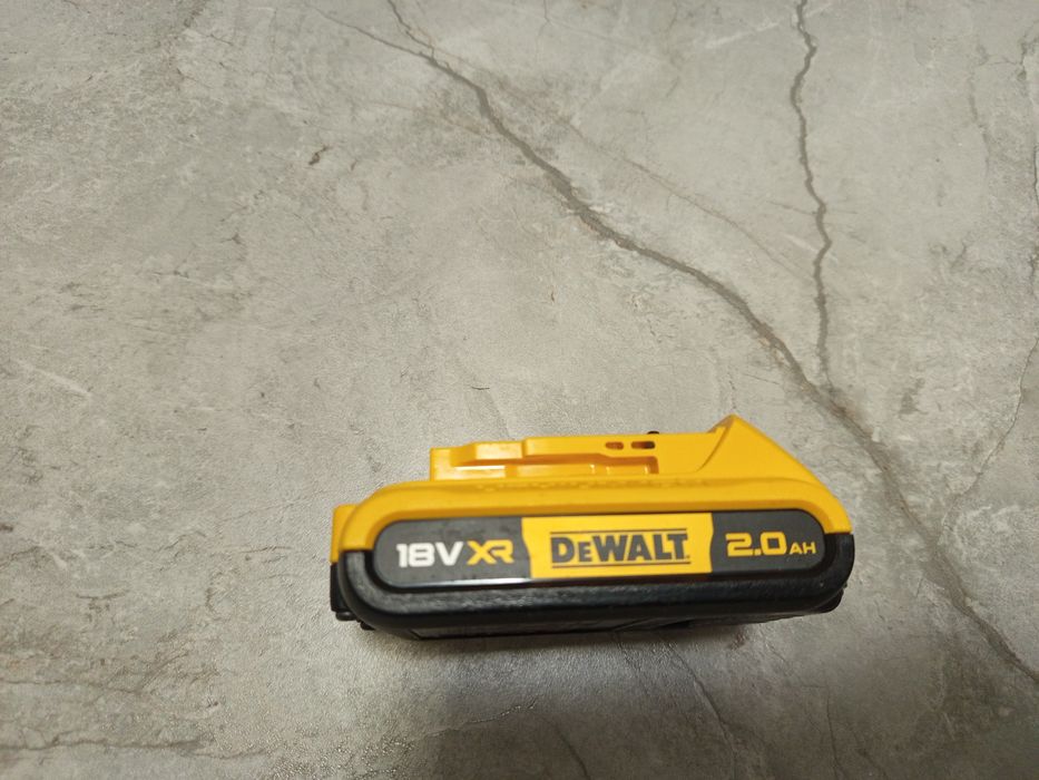 Akumulator DeWalt dcb 183, 2ah