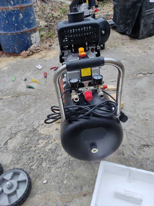 Компресор повітряний Dnipro-M AC-50LX, 220л/хв гарантія