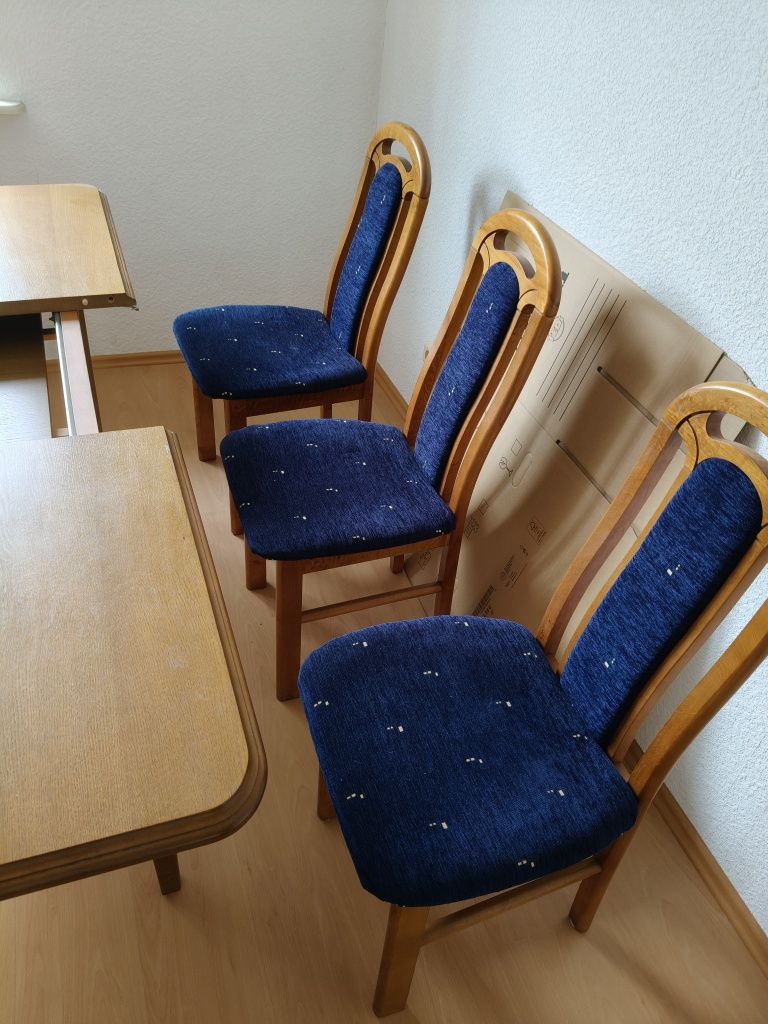 Sprzedam stół i krzesła