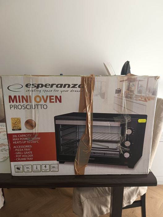 Mini piekarnik elektryczny