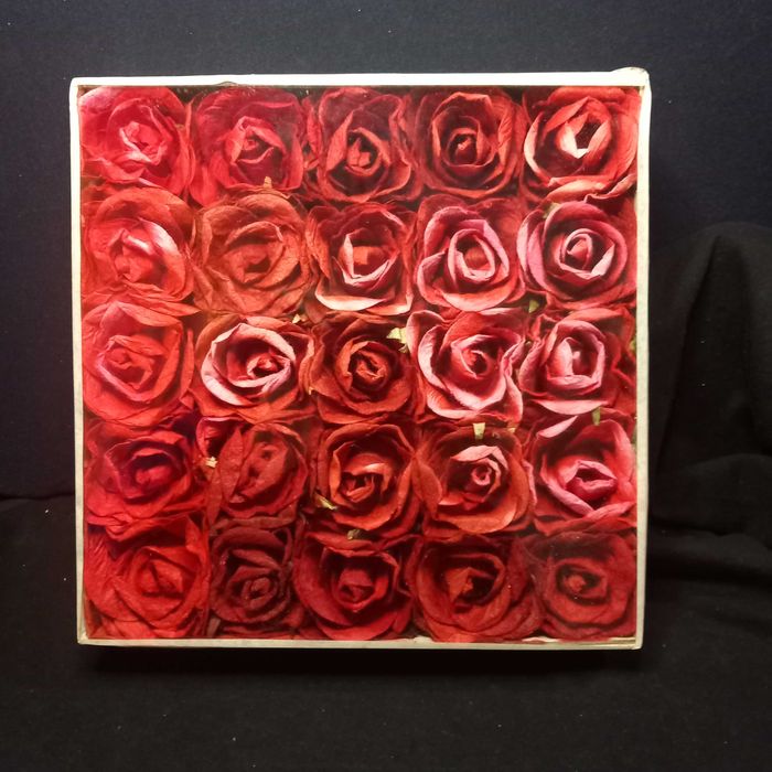 Arranjo com rosas naturais