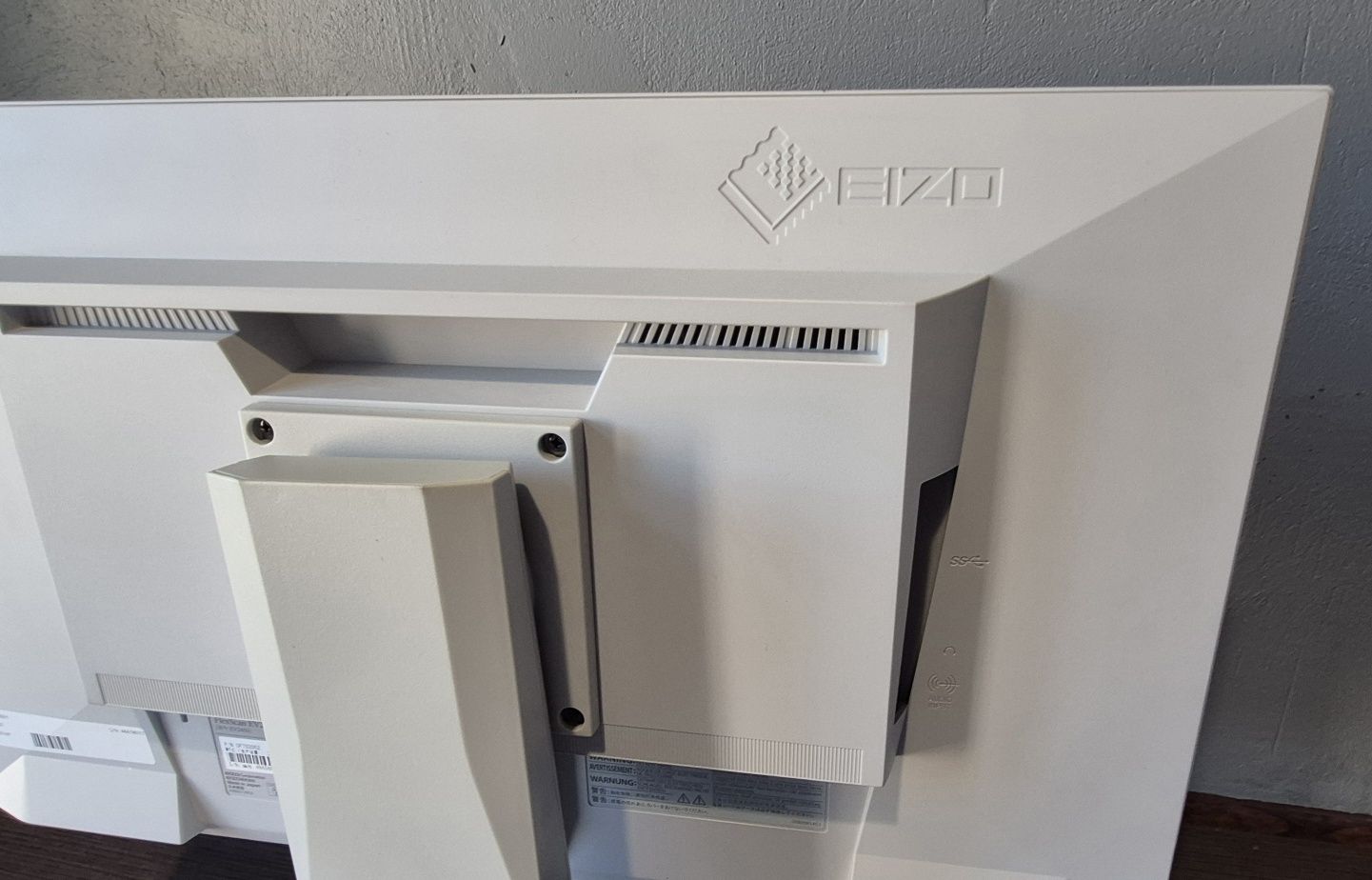 Monitor LED EIZO EV2450 24" 1920x1080