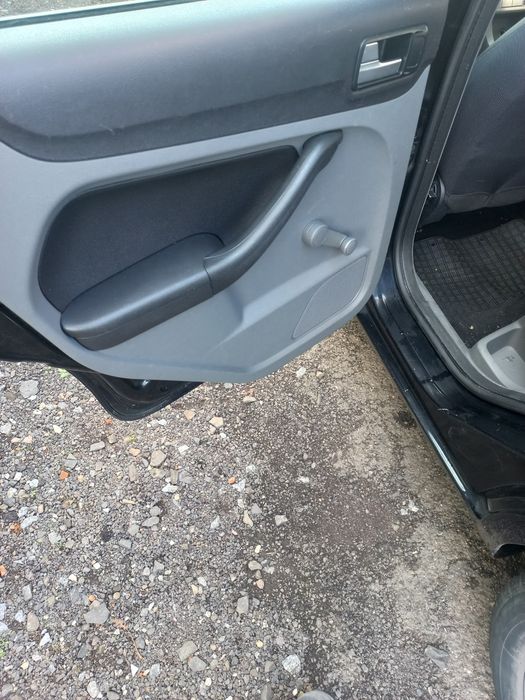 Форд фокус 2009рік