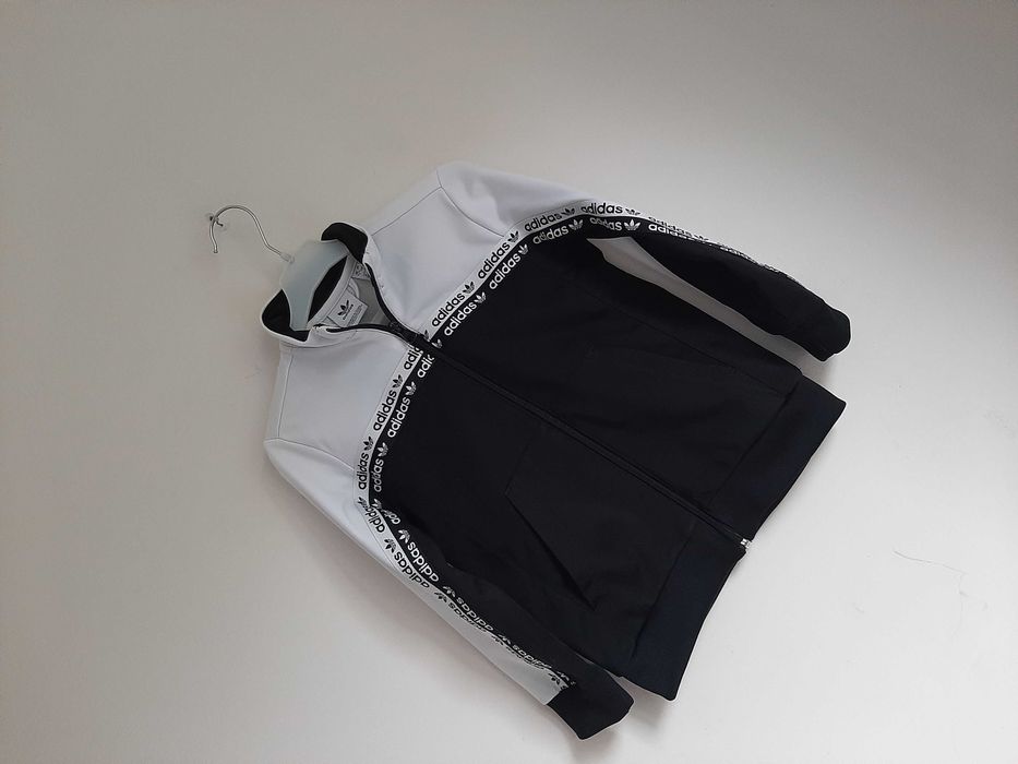 Dres adidas 6-7lat