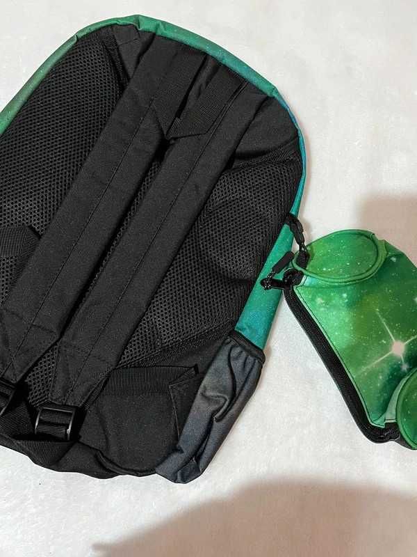 Mochila de Criança Galáxia com Estojo