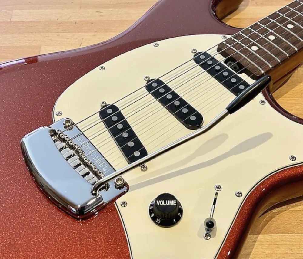 Ernie Ball Music Man Cutlass RS 2019 dropped copper