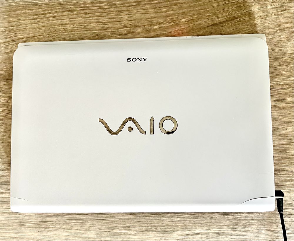 Надійний японський ноутбук SONY Vaio /CPU i5-2450M / 500GB SSD / 8GB