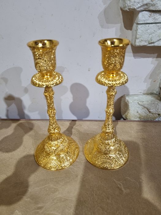 Підсвічники декоративні