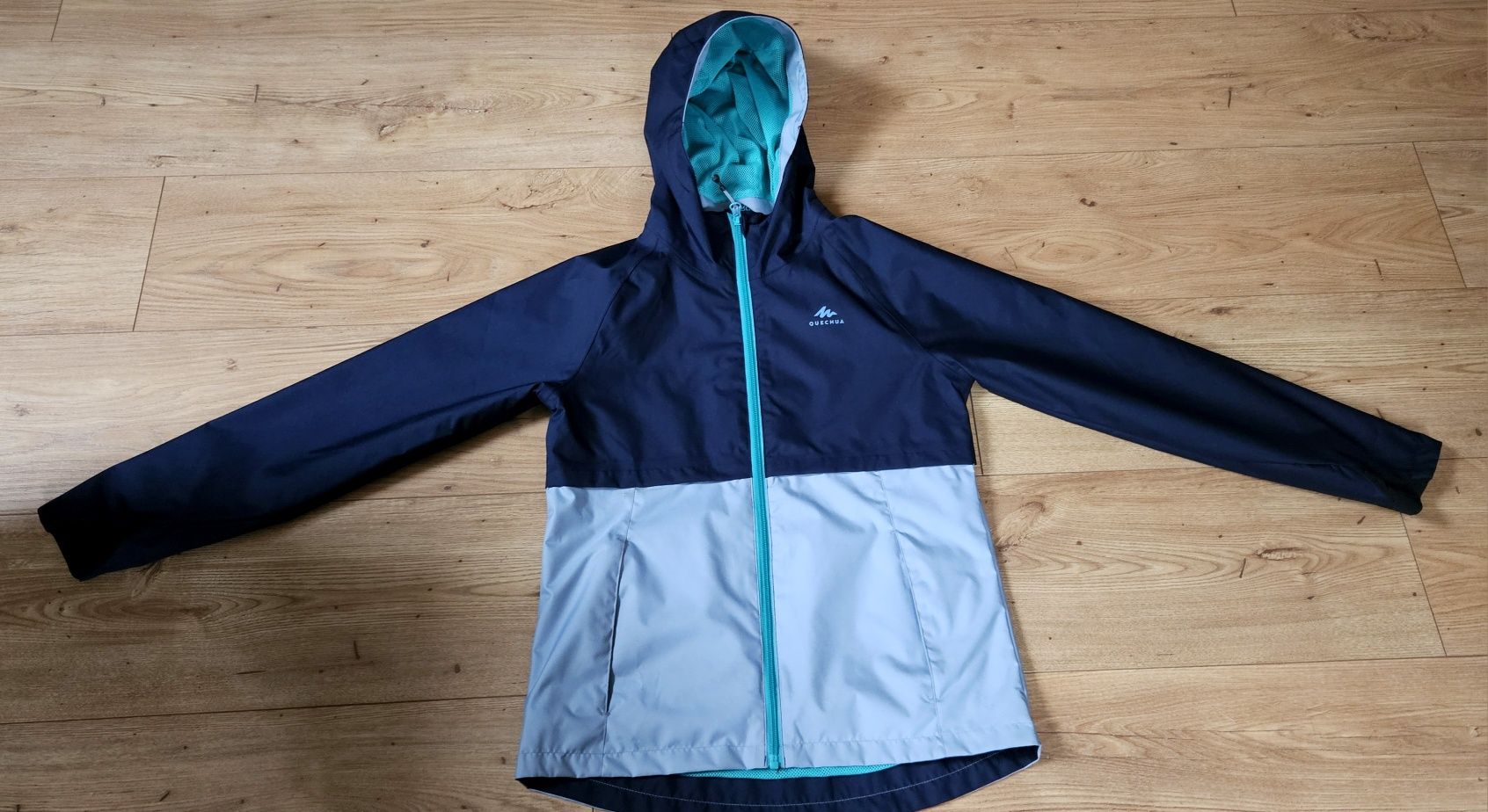Kurtka przeciwdeszczowa Quechua Decathlon