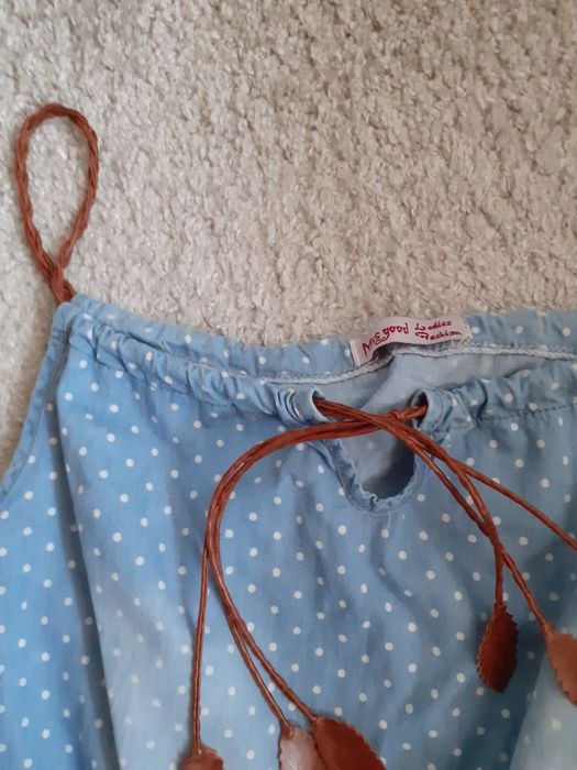 Kombinezon letni błękitny kropki rzemyki S/M