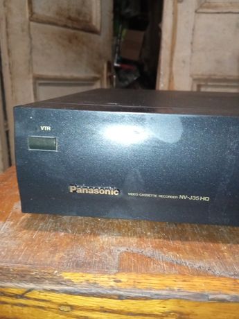 Видеомагнитофон vhs Panasonic nv-j35