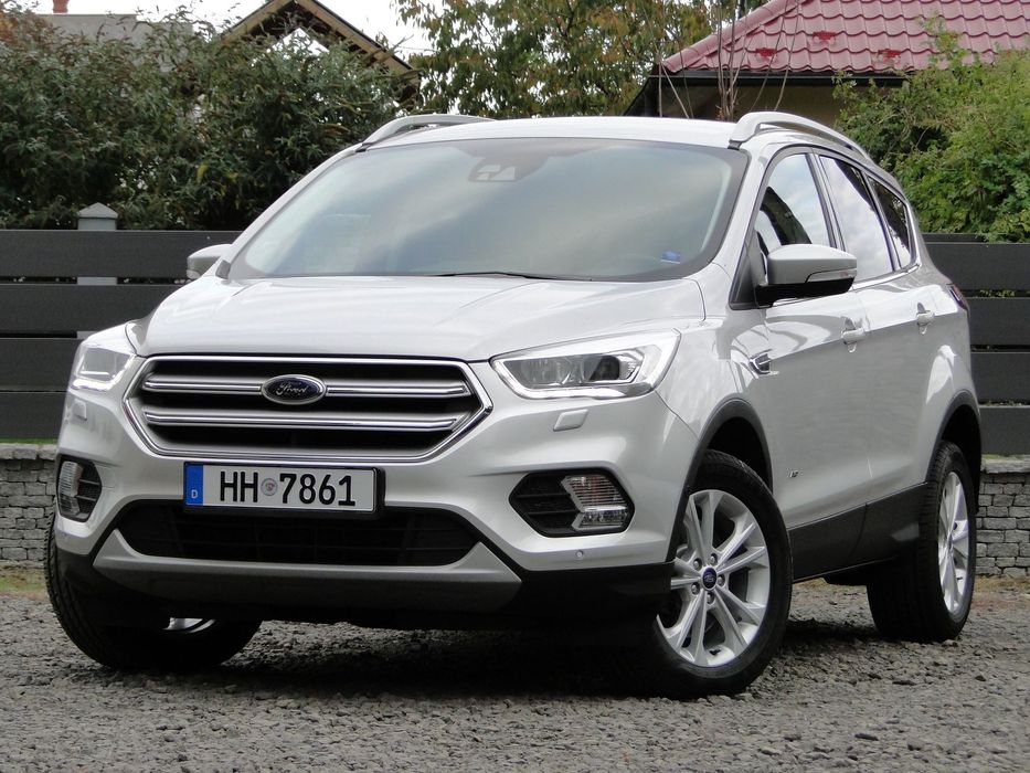 Ford Kuga 2.0 180 KM / 4x4 / TITANIUM / Z Niemiec / Bezwypadkowa / Bi-Xenon
