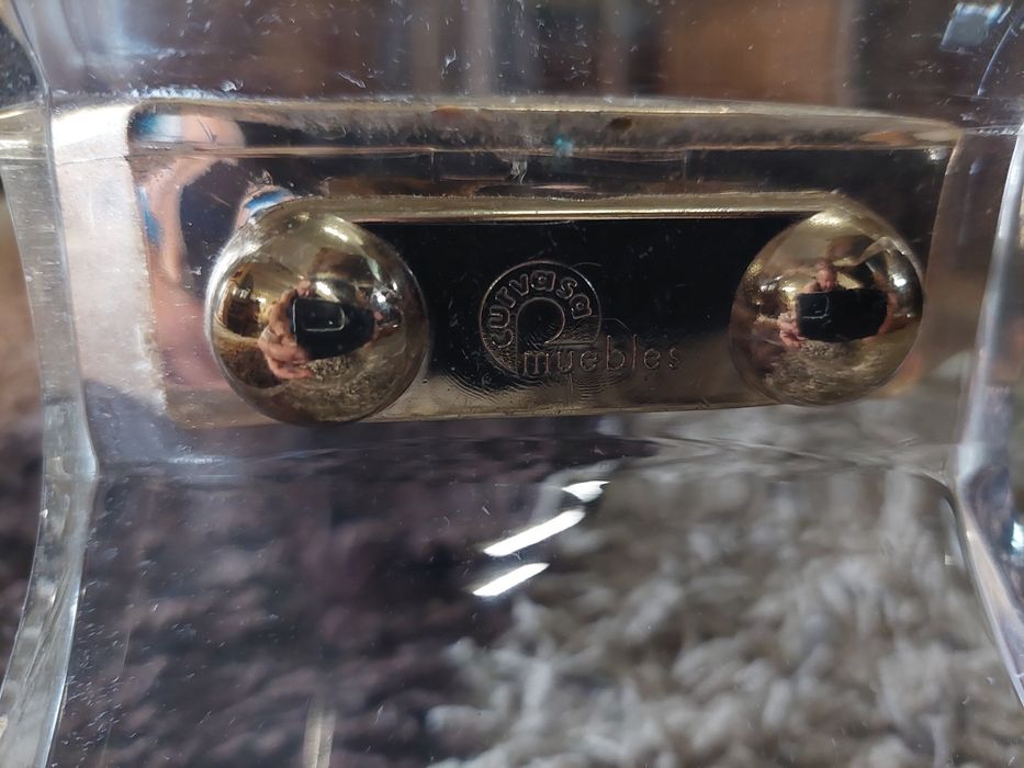 Stolik ze szkła i akrylu Curvasa Muebles Hiszpania