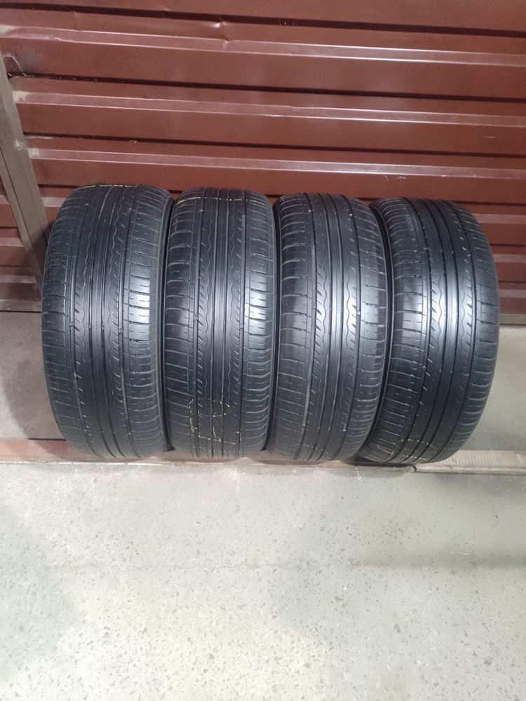 Резина Шини 215 50 R17 Kumho  Solus