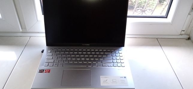 Laptop Asus VivoBook 15' Win 10 Razen5 8ram 512ssd Gwarancja